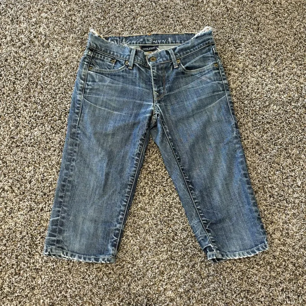 Levi’s Capital Long Shorts 26 Blue Denim Frayed Waist Below Knee Skinny - Picture 3 of 13